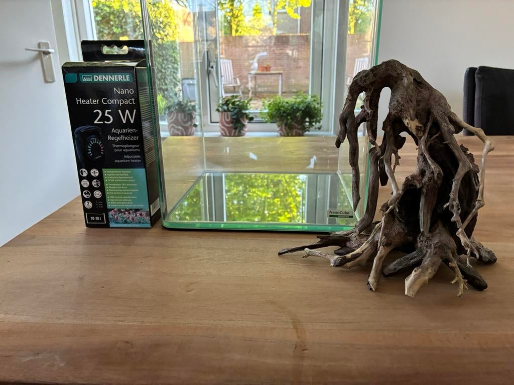Prachtig Nano  Dennerle 20 liter., Dieren en Toebehoren, Vissen | Aquaria en Toebehoren, Ophalen of Verzenden, Zo goed als nieuw