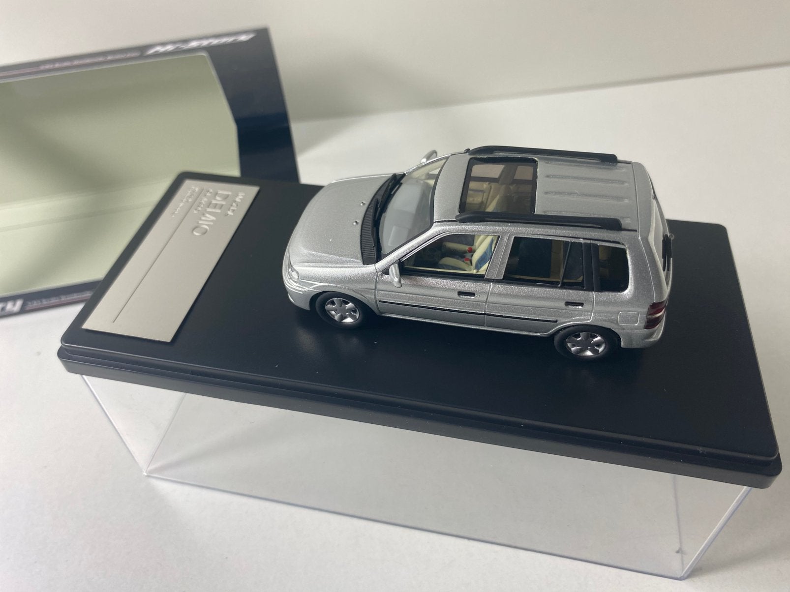 1:43 Mazda Demio GL 1996-in ovp-new-see pictures, Ophalen of Verzenden, Nieuw, Auto, Overige merken