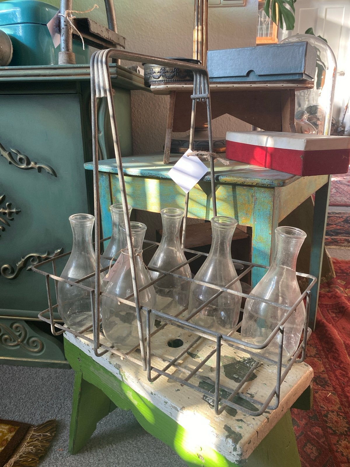 Vintage flessenrek met 6 glazen flessen - Decoratief, Ophalen