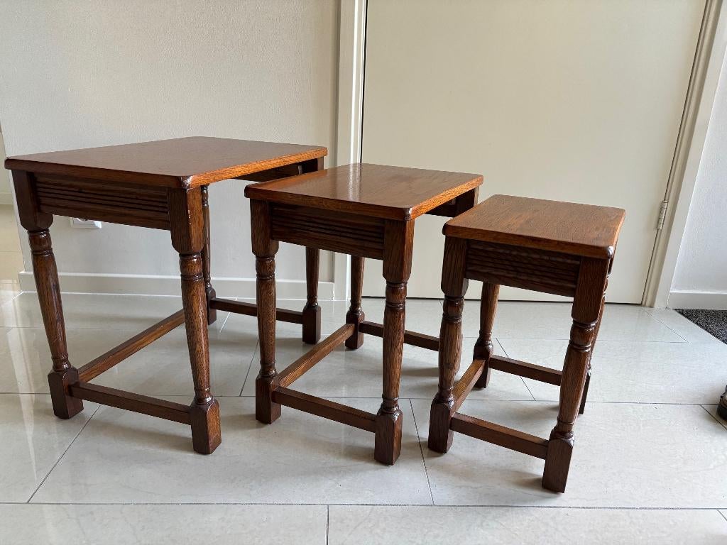 Retro miniset bijzettafeltjes, Huis en Inrichting, Tafels | Bijzettafels, Ophalen, Minder dan 45 cm, Minder dan 55 cm, Gebruikt