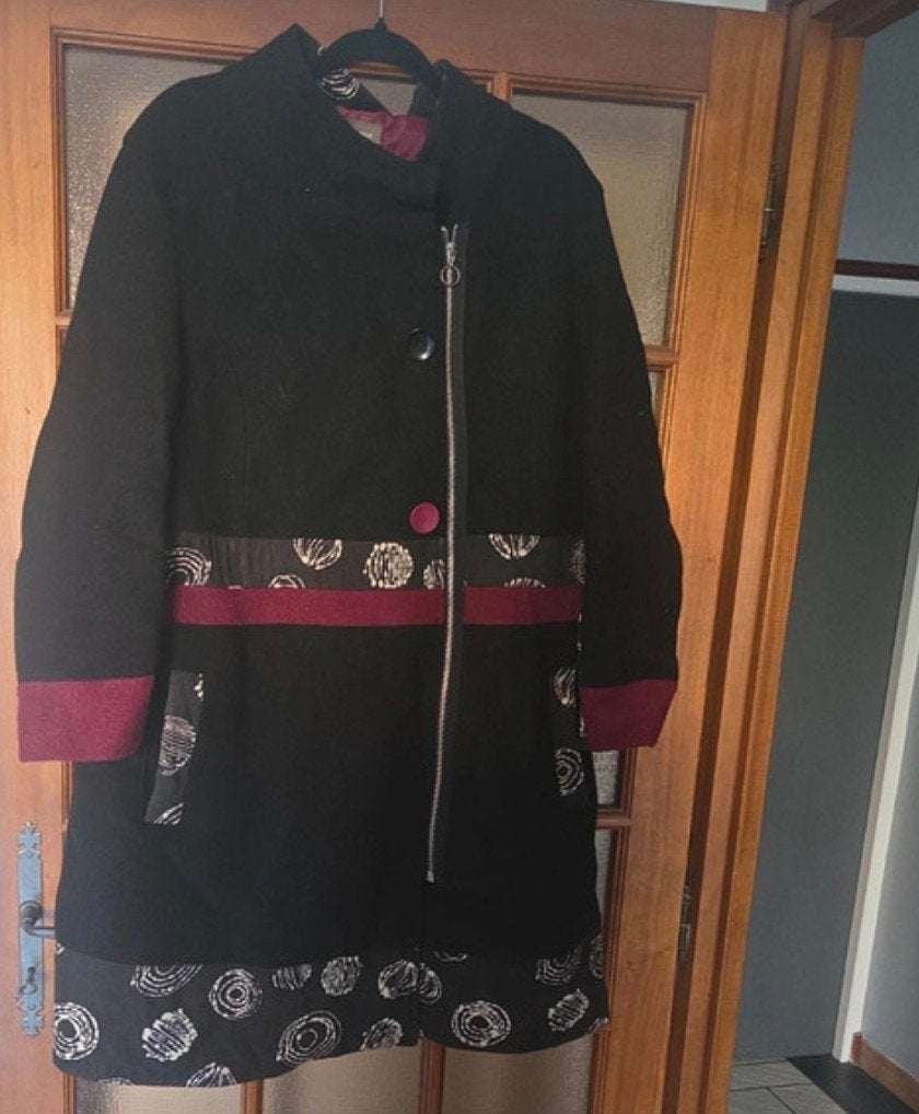Winterjas, Kleding | Dames, Ophalen of Verzenden, Zo goed als nieuw, Maat 46/48 (XL) of groter, Zwart