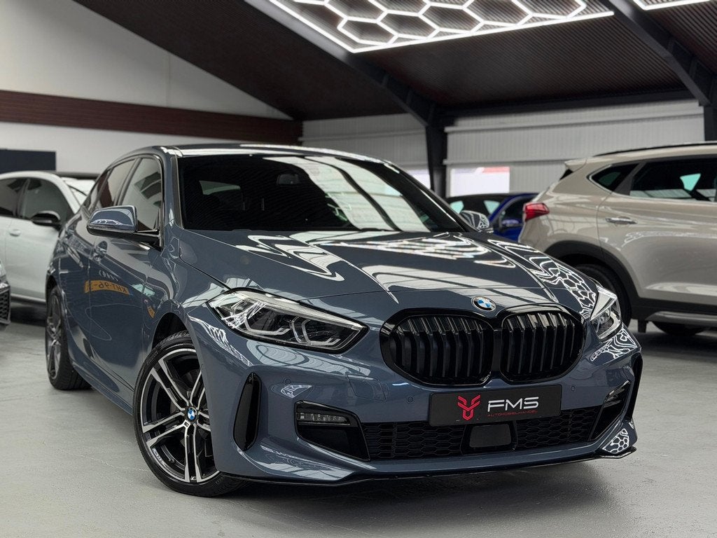 BMW 1-serie 120i M-Pakket CarPlay Camera, Auto's, BMW, Bedrijf, Te koop, 1-Serie, ABS, Achteruitrijcamera, Airbags, Airconditioning
