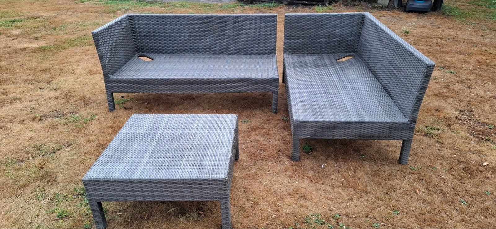 2 tuinbanken en 1 tafeltje, Tuin en Terras, Ophalen of Verzenden