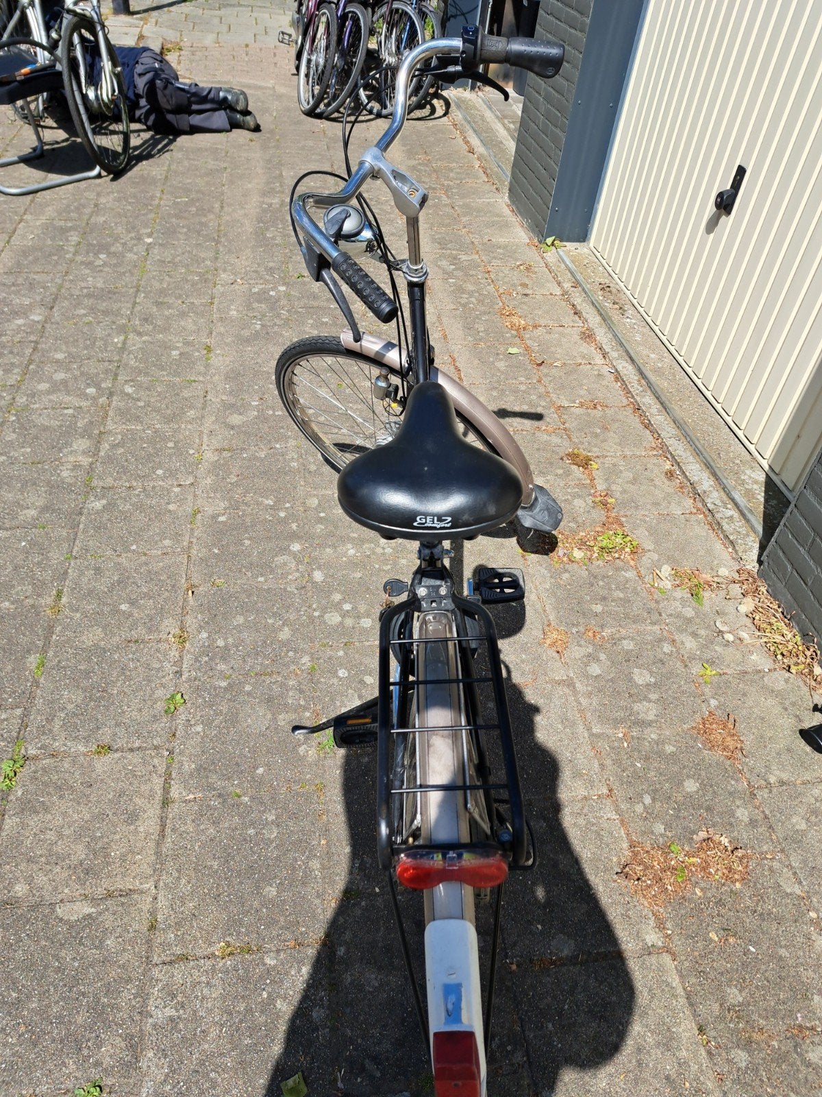 Batavus Damesfiets met versnellingen en slot, Ophalen, Velgrem, Versnellingen, Batavus