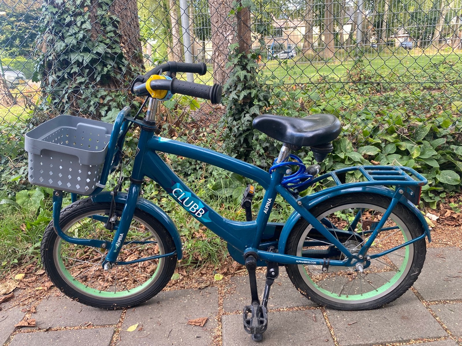 Mooi kinderfietsje Alpina Clubb, Ophalen, Zo goed als nieuw, Minder dan 16 inch