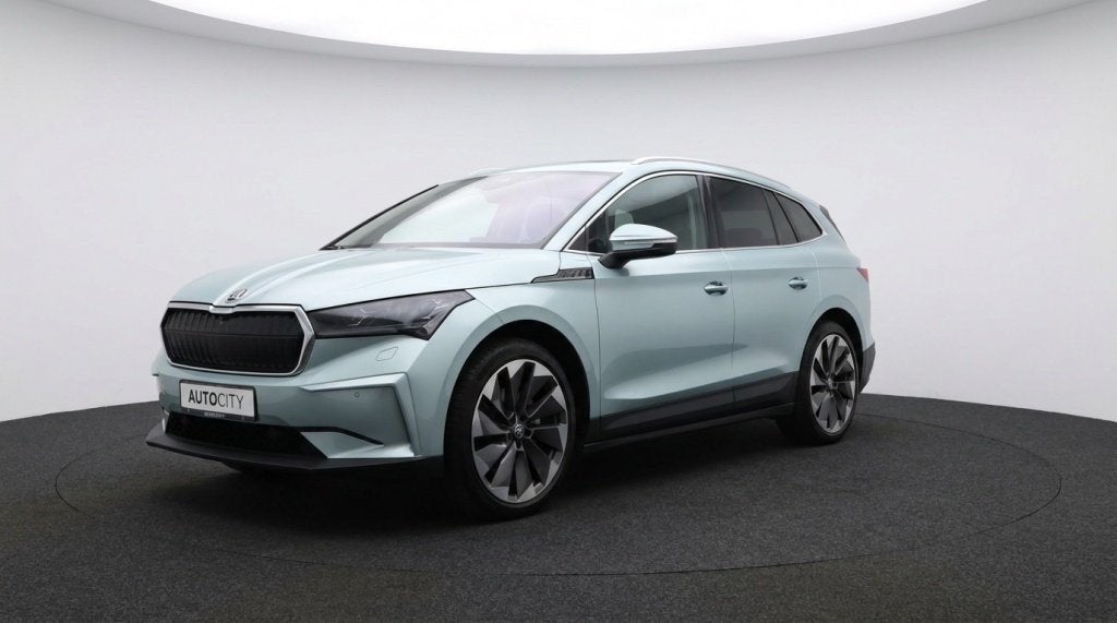 Skoda Enyaq 80 Lounge Pano l 360 Camera l Leder l Trekhaak l, Auto's, Automaat, 0 cilinders, Gebruikt, Leder