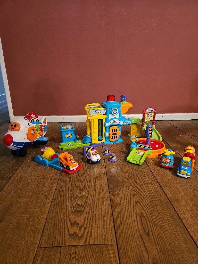 Toet toet auto Vtech meerdere sets, Ophalen of Verzenden, Zo goed als nieuw, 2 tot 4 jaar