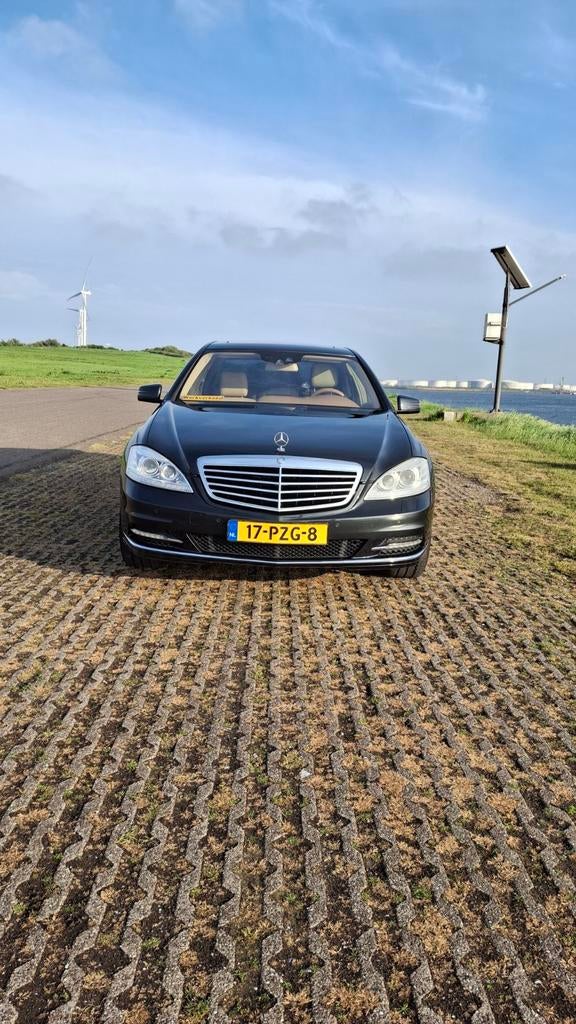 Mercedes-Benz S-Klasse 3.5 S350 V6 AUT 2011 Zwart, Auto's, Mercedes-Benz, Euro 5, Achterwielaandrijving, Zwart, Particulier