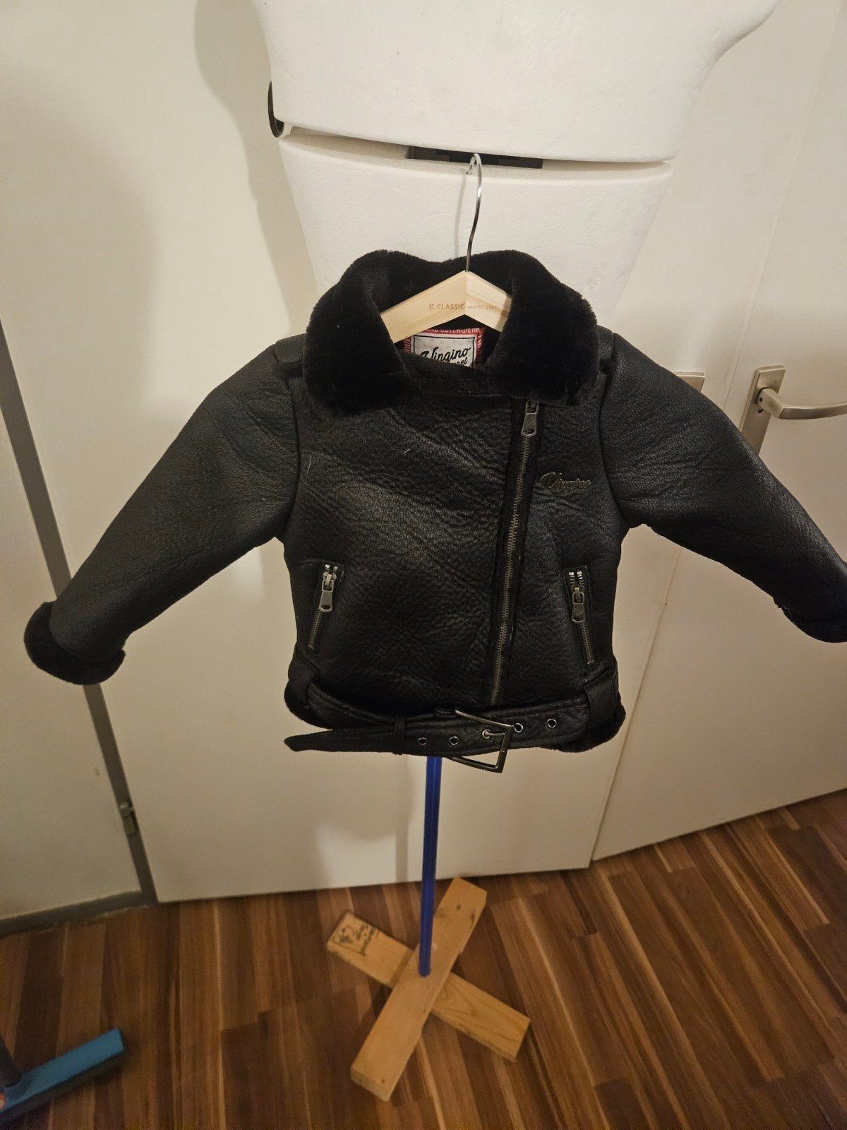 Vingino Kinderjas Zwart - Nieuw met prijskaartje, Ophalen of Verzenden, Nieuw, Vingino, Jongen of Meisje