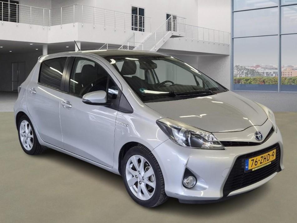 Toyota Yaris 1.5 Full Hybrid Dynamic Automaat 1e Eig. +NAP N, Euro 5, 1497 cc, Gebruikt, 4 cilinders