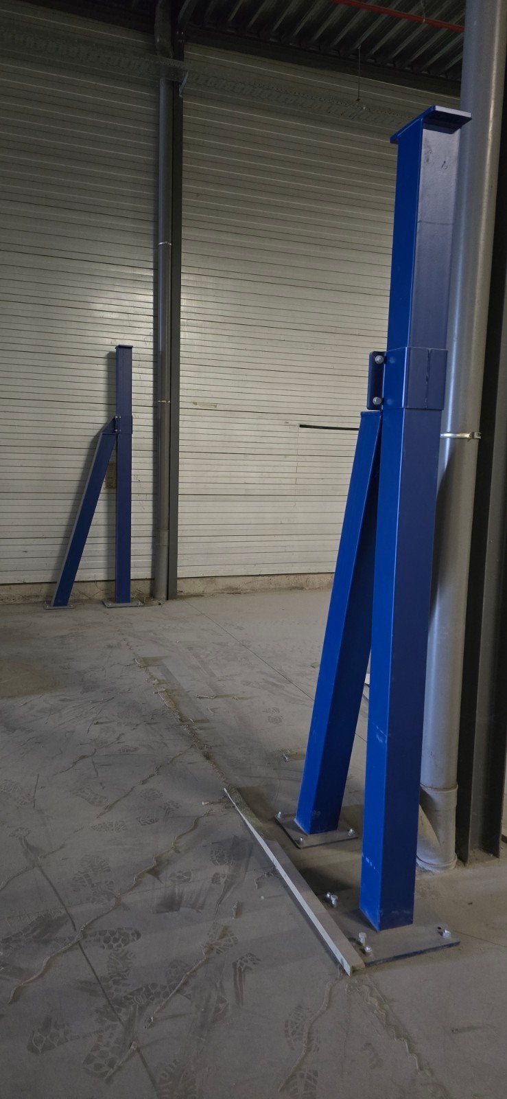 Zware kolommen / staanders / palen. Koker 150x150 zware voet, Ophalen, Gebruikt
