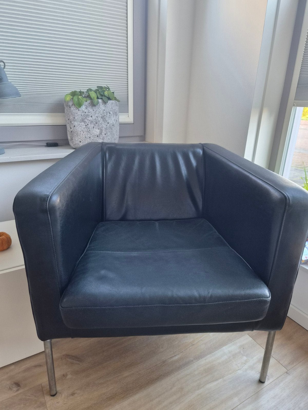 Ikea Klappsta fauteuil - Zwart leer, Ophalen, Gebruikt, 75 tot 100 cm, 75 tot 100 cm