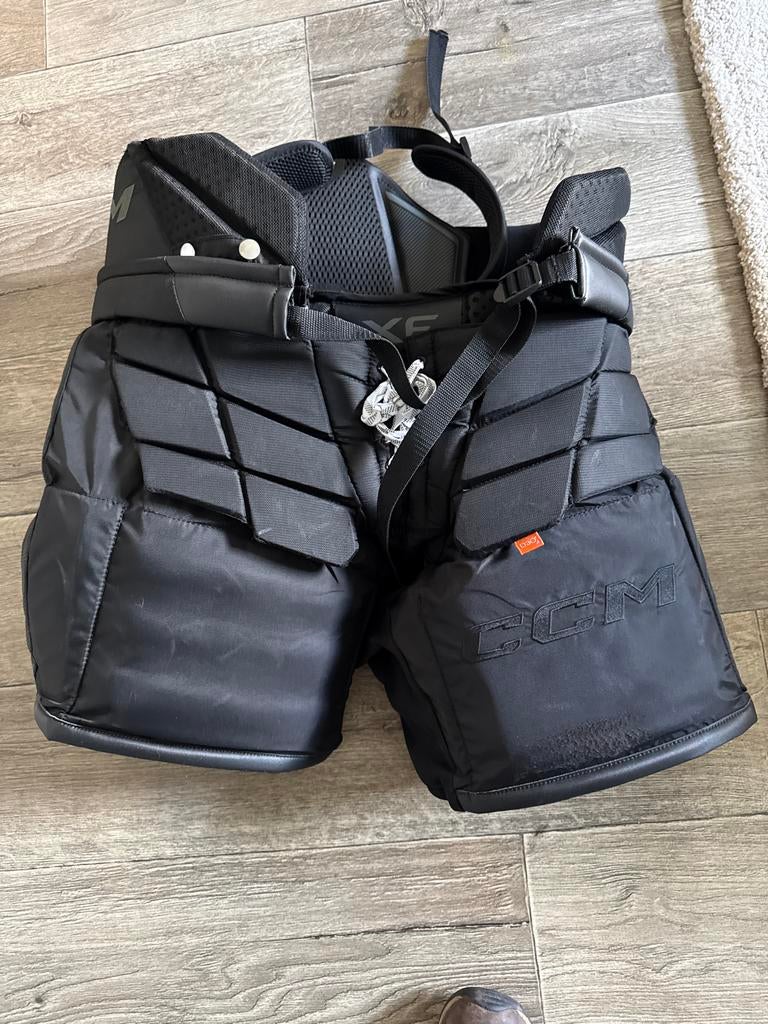 CCM XF ijshockeybroek - Senior M, Ophalen of Verzenden, Zo goed als nieuw