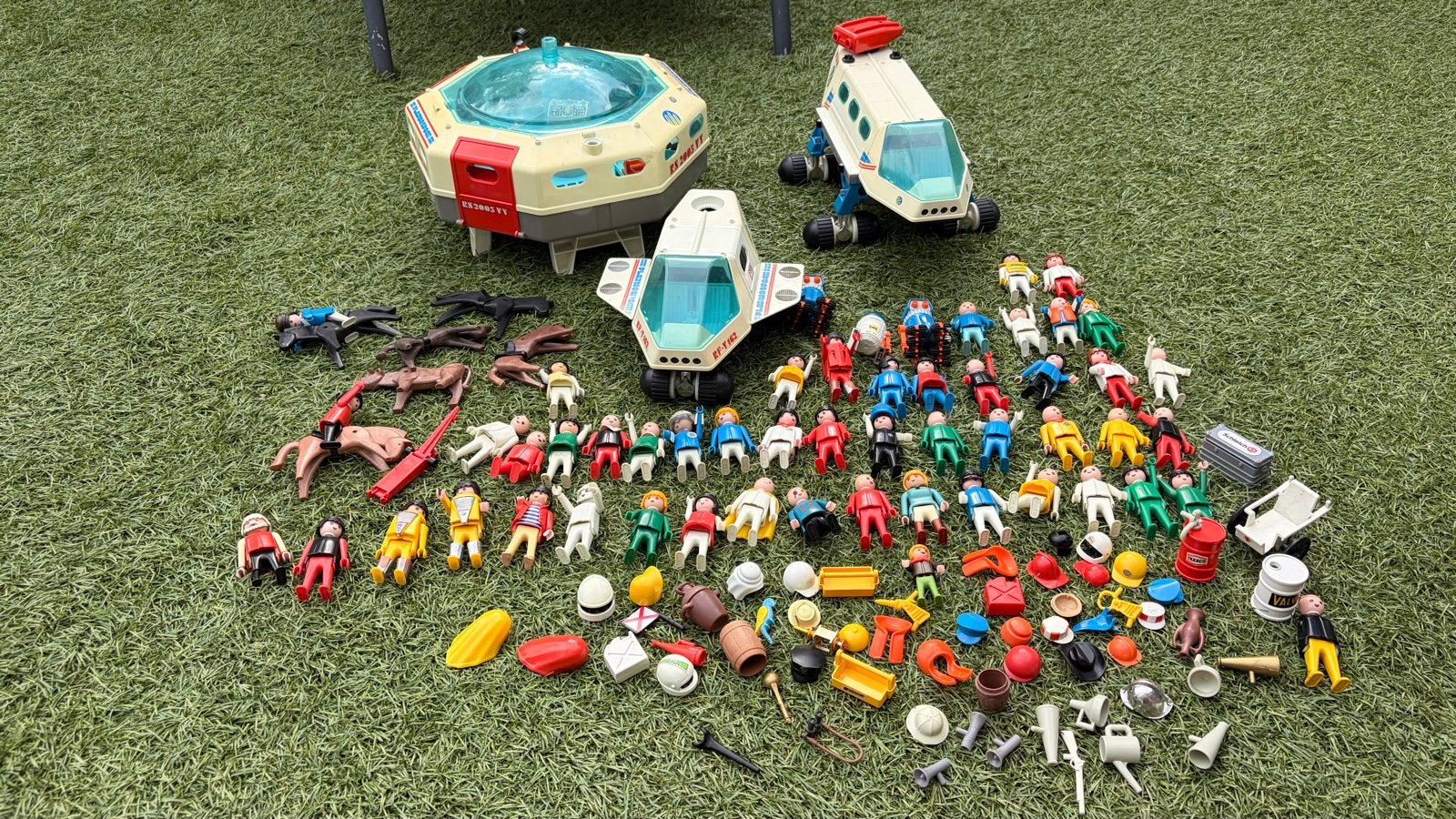 Playmobil 3536 & 3534 ruimteschip set incl accessoires, Gebruikt, Complete set, Ophalen of Verzenden, Figuren