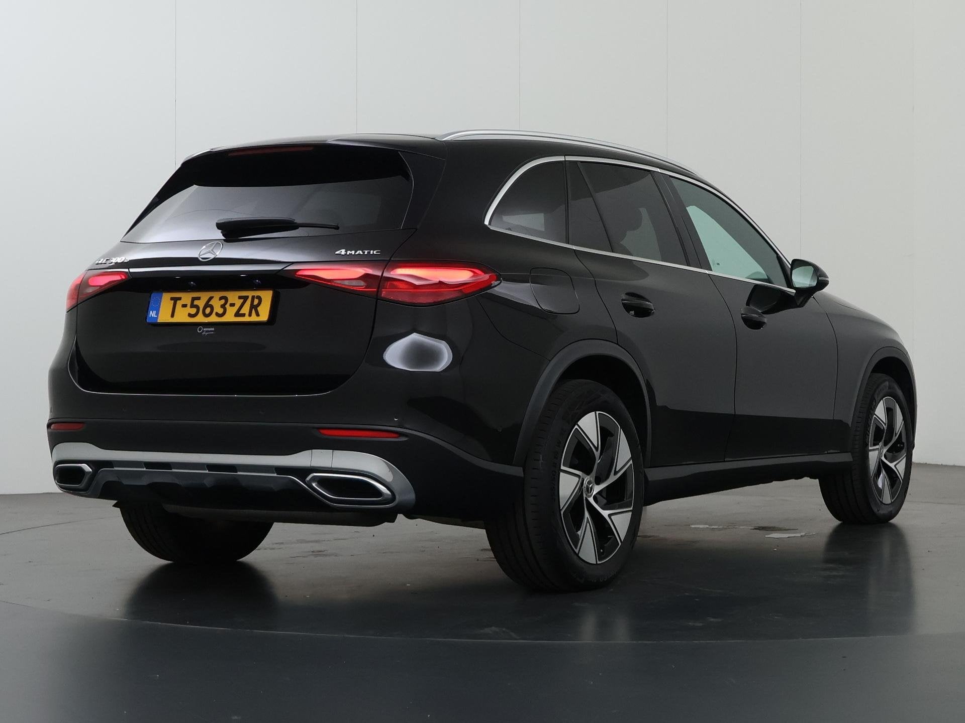 Mercedes-Benz GLC-klasse 300e 4MATIC Luxury Line | Panoramad, Auto's, Automaat, Gebruikt, Euro 6, 4 cilinders