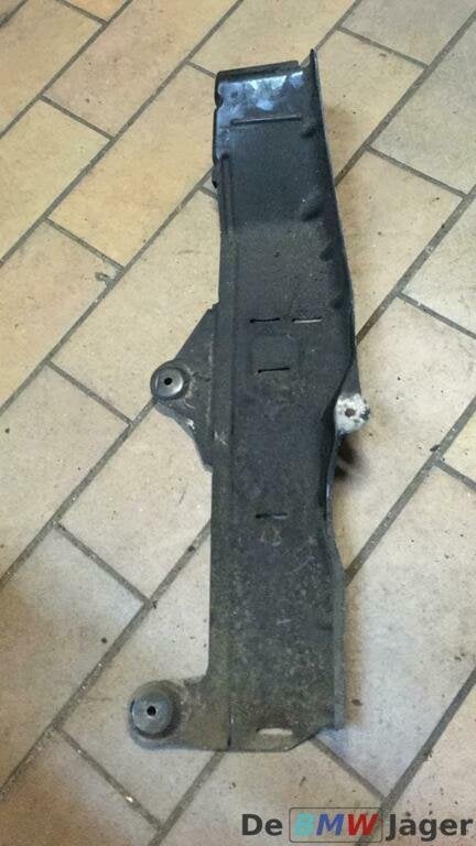 Beschermplaat brandstofilter BMW 3-serie E46 13328230397, Auto-onderdelen, Gebruikt, Ophalen of Verzenden, BMW, BMW