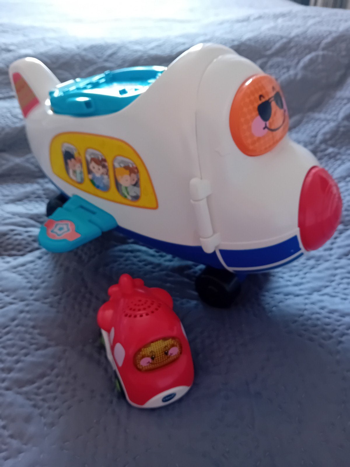VTech toet toet 2-in-1 Vrachtvliegtuig en Vliegtuig Vince, Ophalen of Verzenden, Zo goed als nieuw