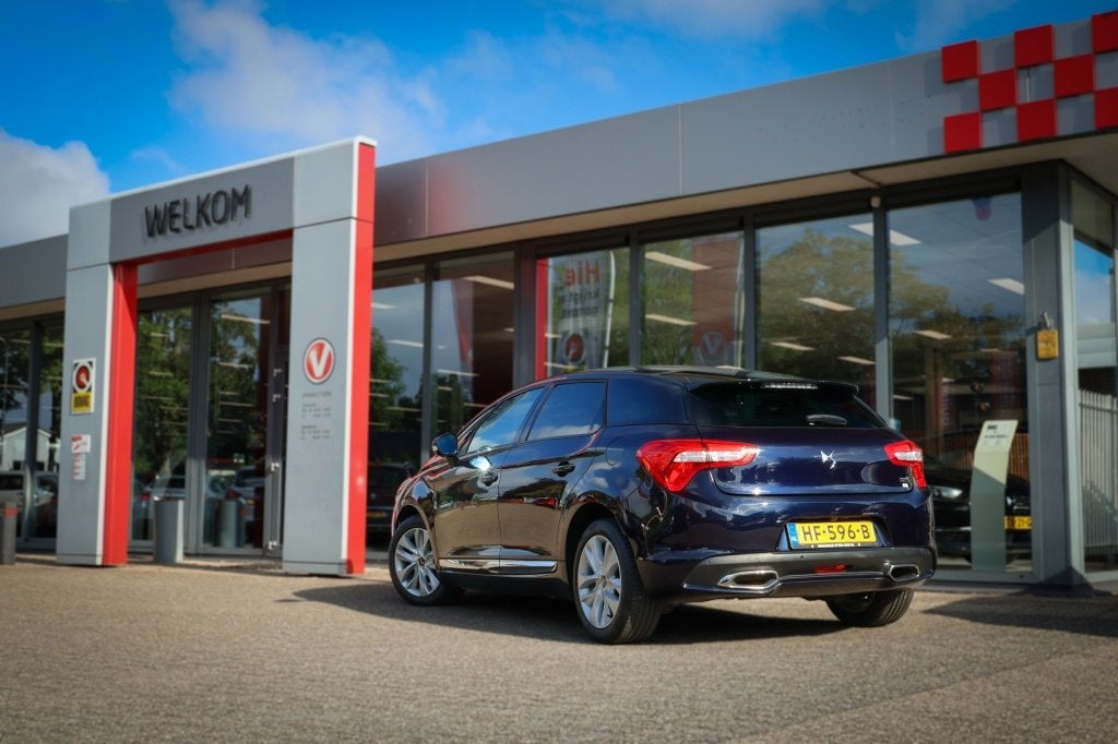 DS DS 5 1.6 Turbo 165PK | CAMERA | PANO | CLIMA | CRUISE, Auto's, Automaat, Euro 6, 4 cilinders, Blauw