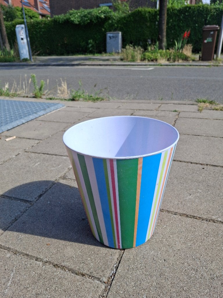 Gratis Prullenbakje, 40 liter of meer, Ophalen, Kunststof