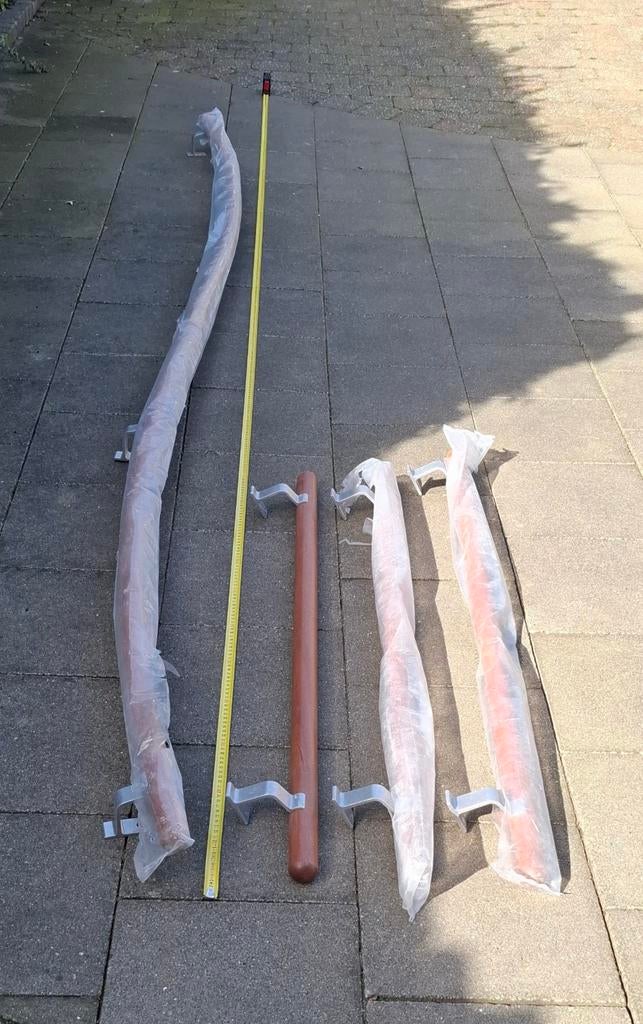 Nieuwe mahonie trapleuning in plastic, diverse lengtes, Ophalen, Nieuw
