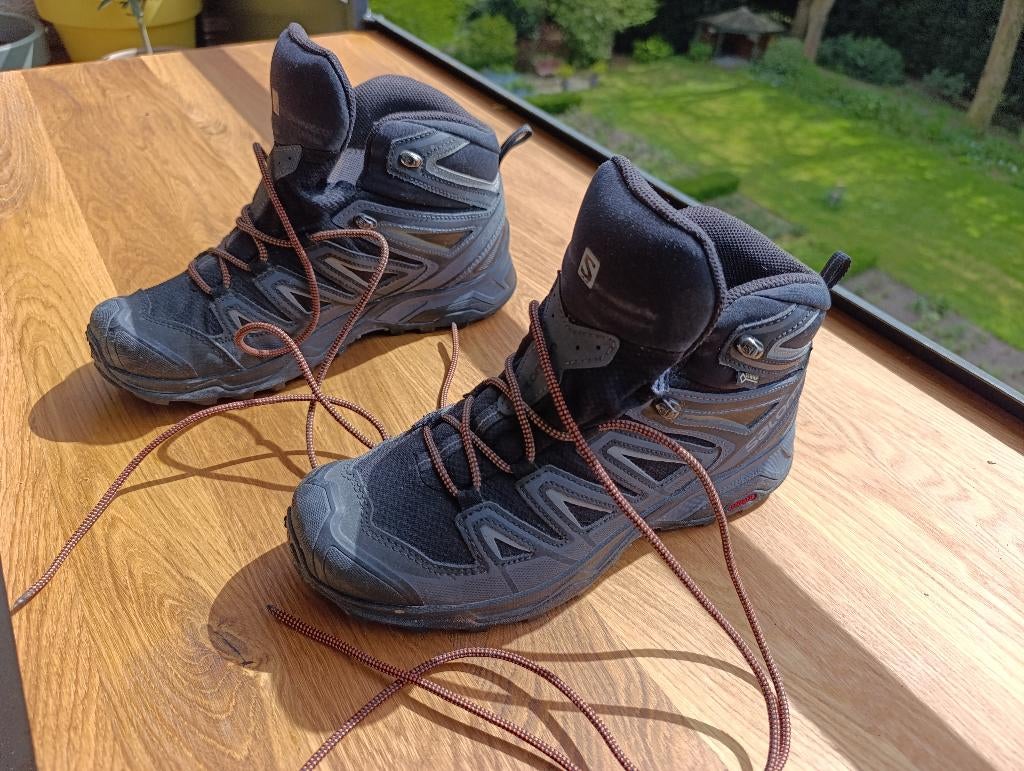 Salomon X Ultra 3 Mid Gore-Tex, Ophalen of Verzenden, Zo goed als nieuw, Schoenen
