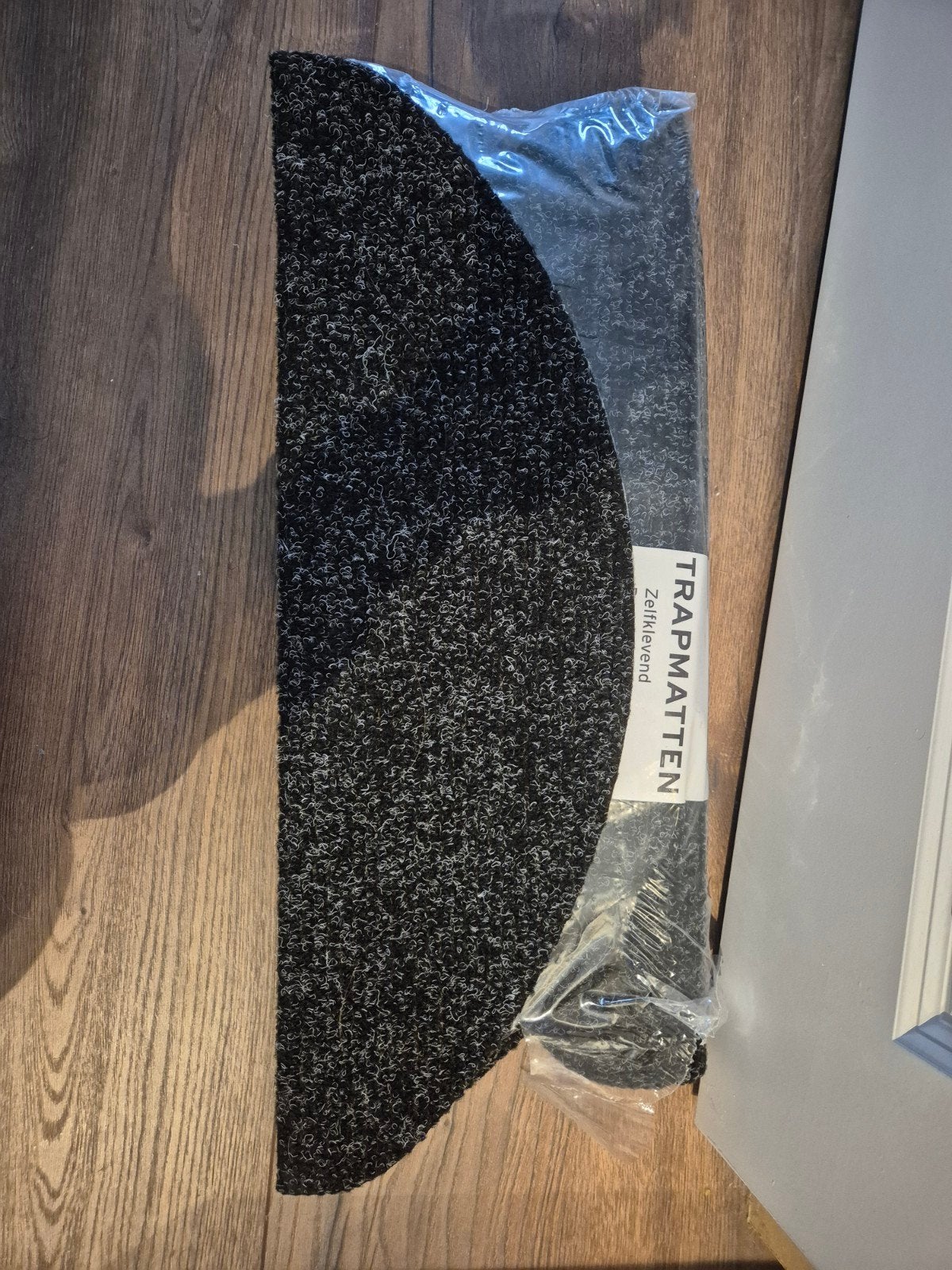 16 Zelfklevende Trapmatten - Geluiddempend & Decoratief, Ophalen, Minder dan 50 cm, 50 tot 100 cm, Zo goed als nieuw