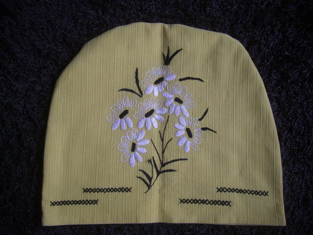 THEEMUTS - GEEL -BLOEMEN BORDUURWERK, Ophalen of Verzenden