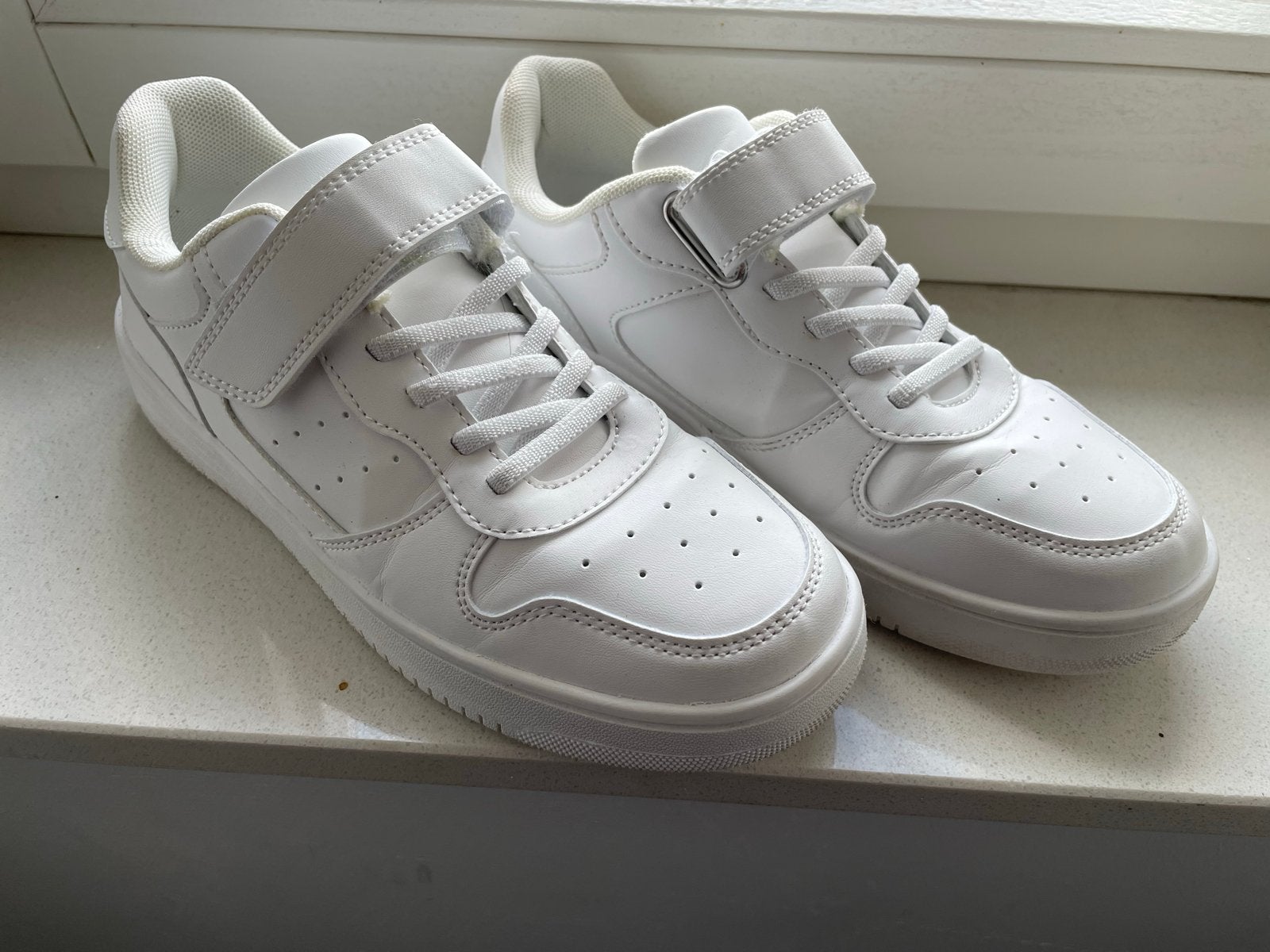 Vty sneakers maat 38, Kleding | Dames, Wit, Ophalen of Verzenden, Sneakers of Gympen, Zo goed als nieuw