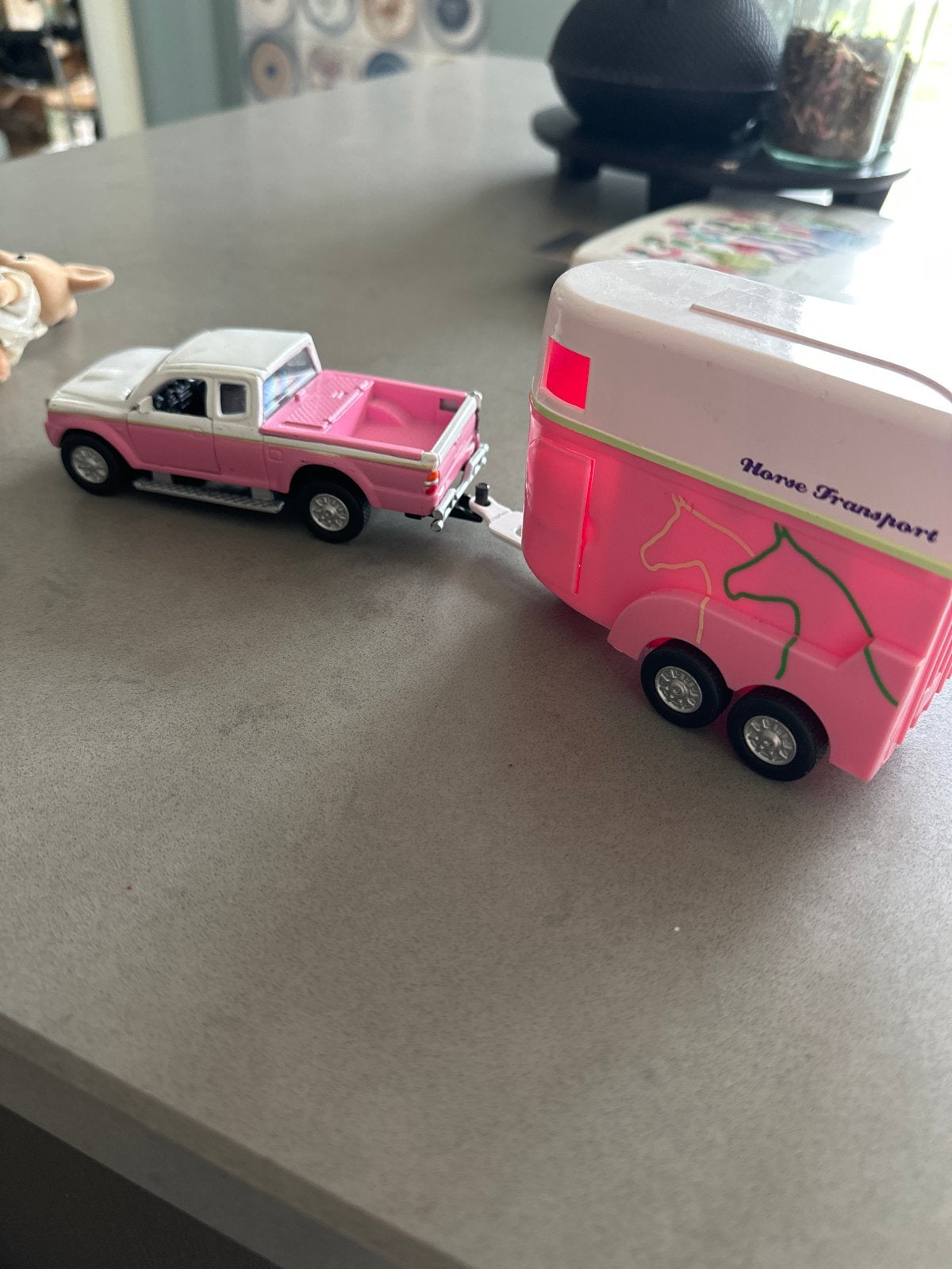Roze speelgoed pick-up met paardentrailer, Ophalen of Verzenden, Zo goed als nieuw