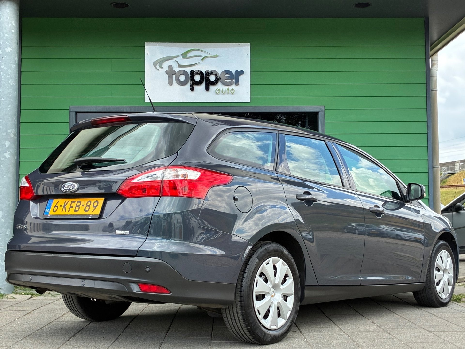 Ford Focus Wagon 1.0 EcoBoost Trend|2e Eigenaar|Navigatie|Ai, Auto's, Euro 5, 101 pk, Gebruikt, Origineel Nederlands