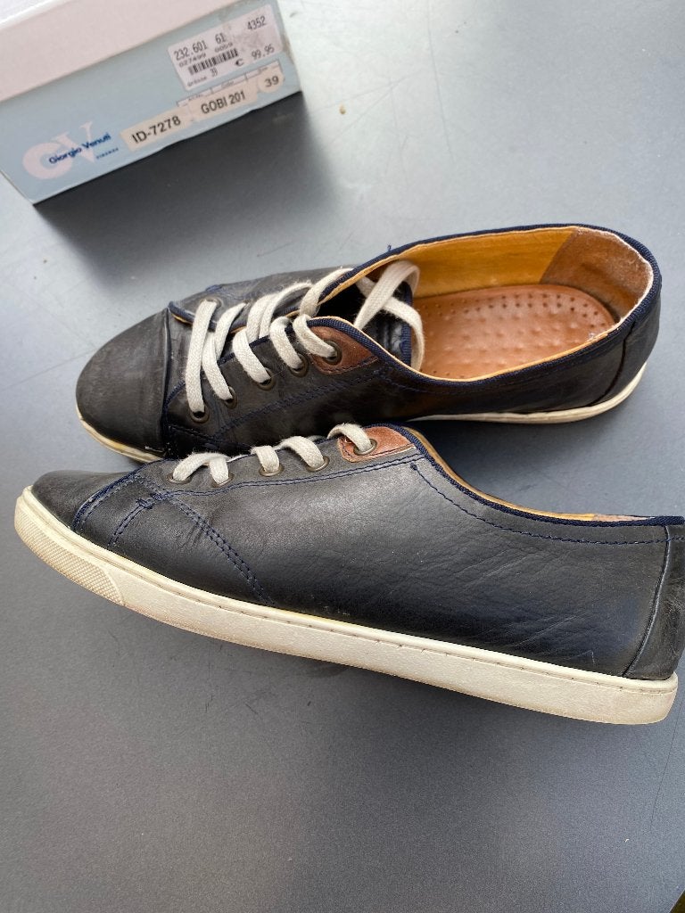GIORGIO VENUTI leren schoenen maat 39, Ophalen, Zwart, Sneakers of Gympen, Gedragen