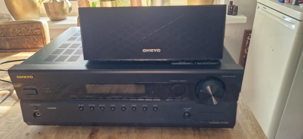 Onkyo HT-R380 AV Receiver met 5.1 Luidsprekersysteem, Audio, Tv en Foto, Versterkers en Receivers, Gebruikt, Ophalen of Verzenden