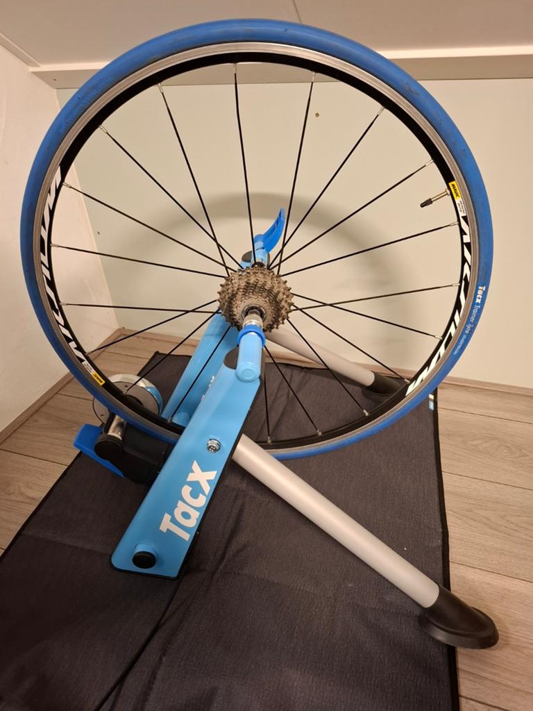 Tacx fietstrainer,zweetmat en Mavic trainingswiel ZGAN!, Sport en Fitness, Wielrennen, Ophalen of Verzenden, Zo goed als nieuw