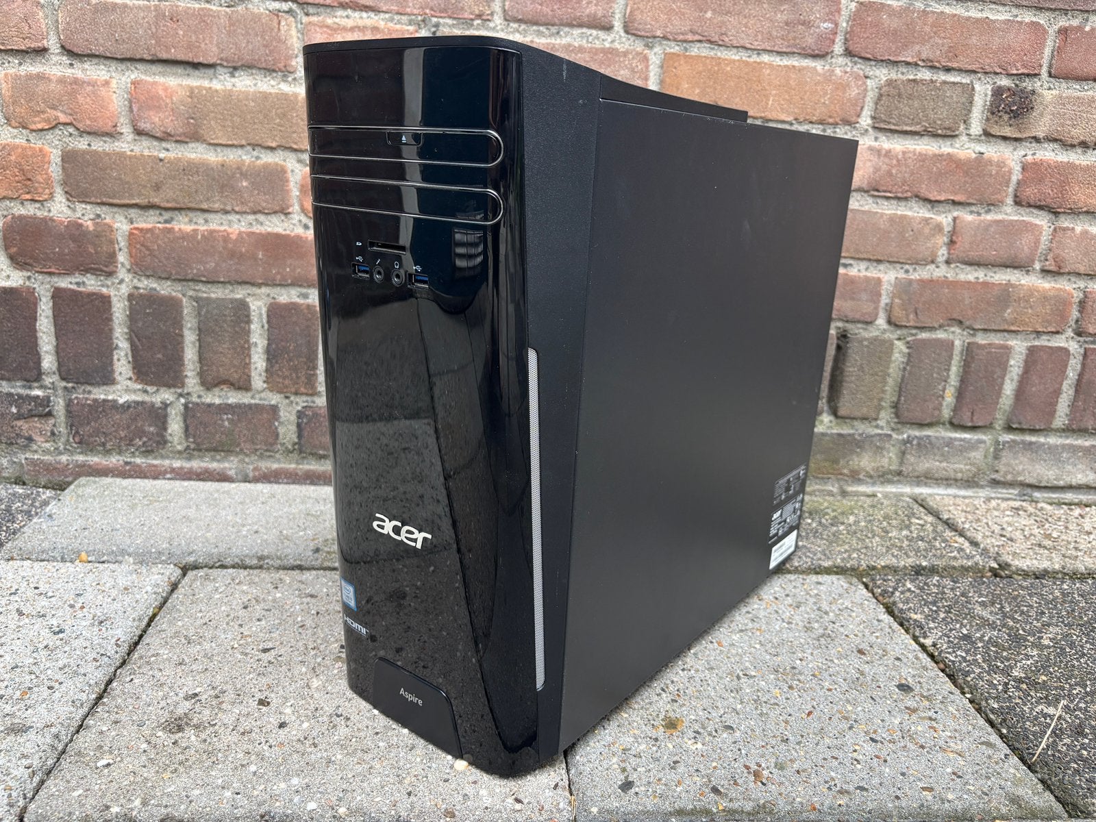 Acer Aspire i5 7400, 8GB DDR4, GTX1050, Ophalen, Zo goed als nieuw, SSD, Met videokaart