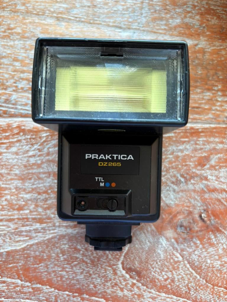 Praktica flitser, Ophalen of Verzenden, Gebruikt, Overige merken