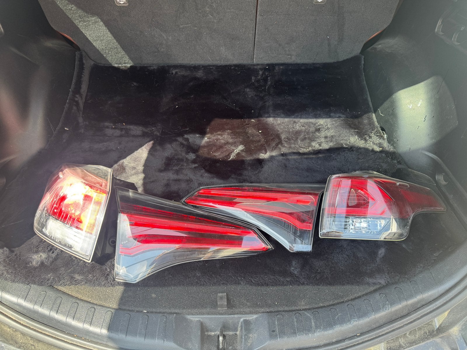 Te koop achterlichten toyota Rav 4 2017, Auto-onderdelen, Ophalen of Verzenden, Toyota