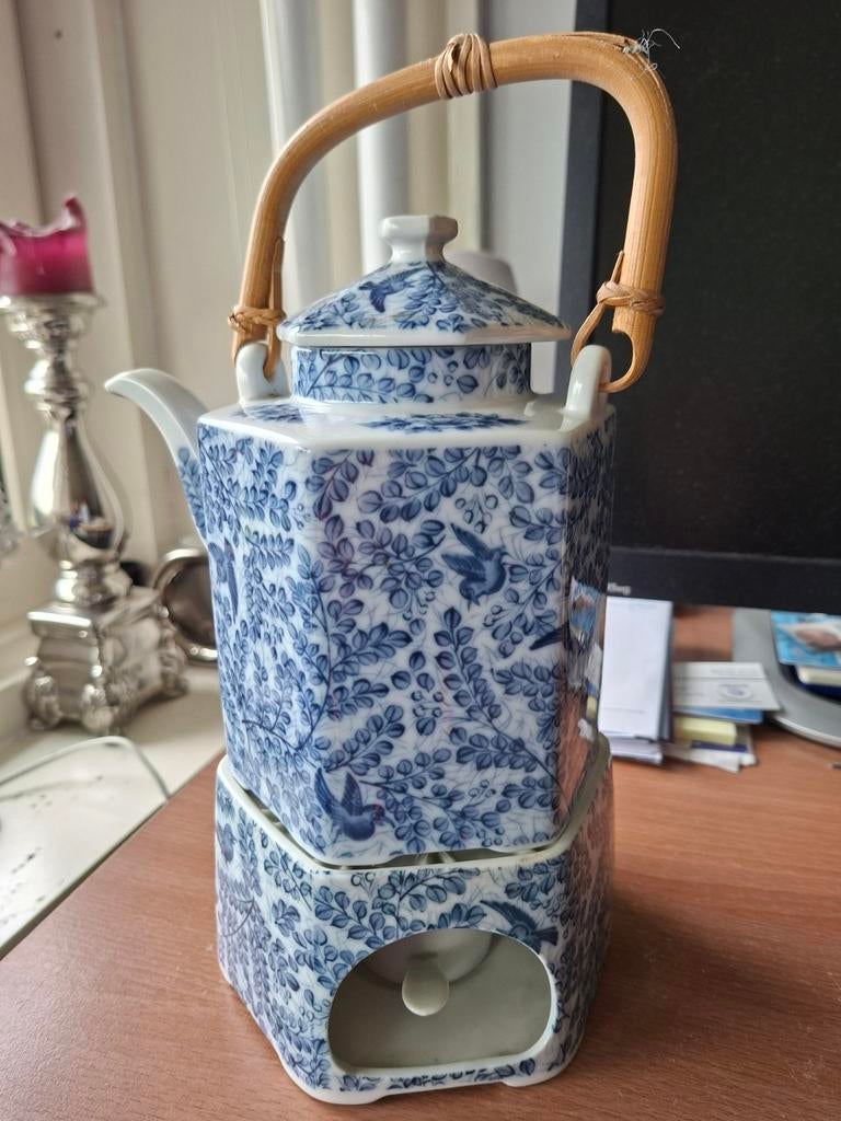 Keramieke theepot, Ophalen
