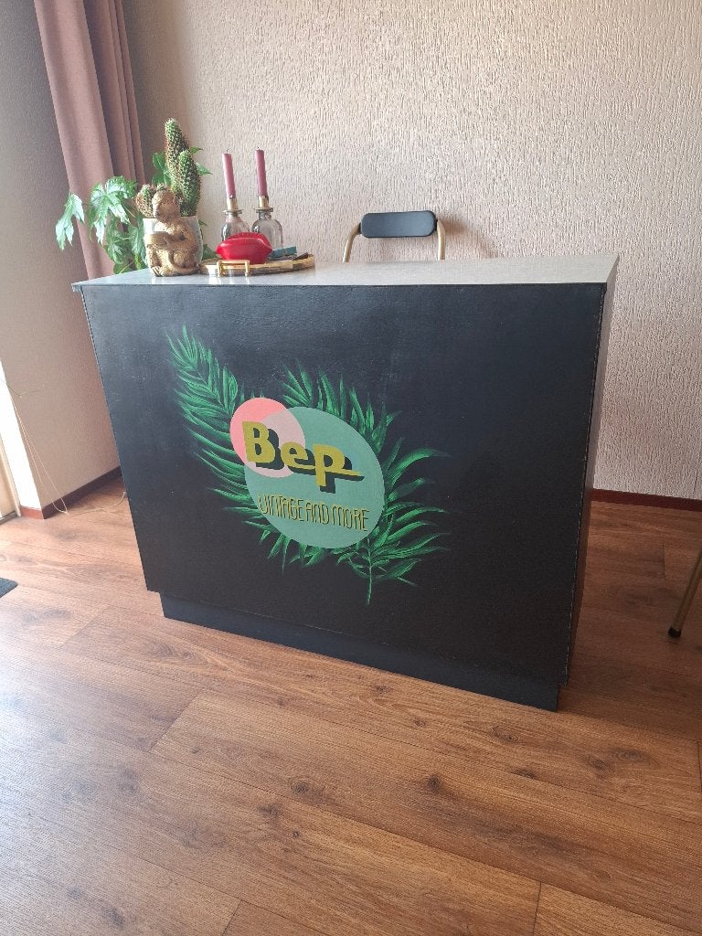 Barkast vintage, Ophalen, Met plank(en), Gebruikt, 100 tot 150 cm