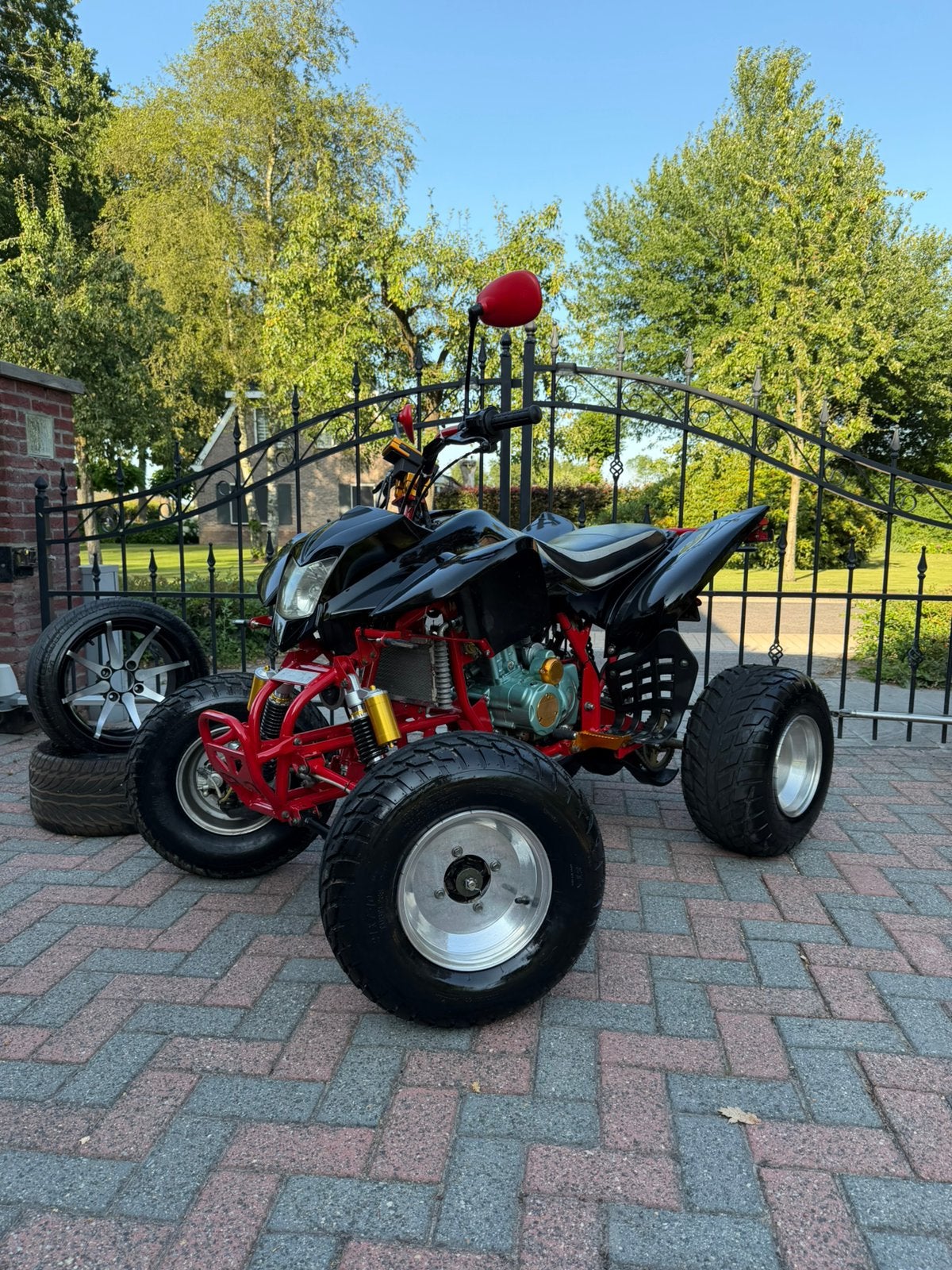 Quad 250cc MET KENTEKEN!, Ophalen, Zo goed als nieuw, Overige typen