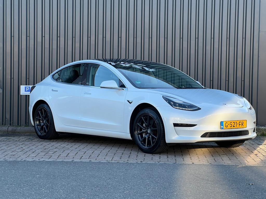 Tesla Model 3 Standard RWD Plus 60 kWh|TREKHAAK|, Auto's, Tesla, Automaat, 238 pk, Achterwielaandrijving, Gebruikt
