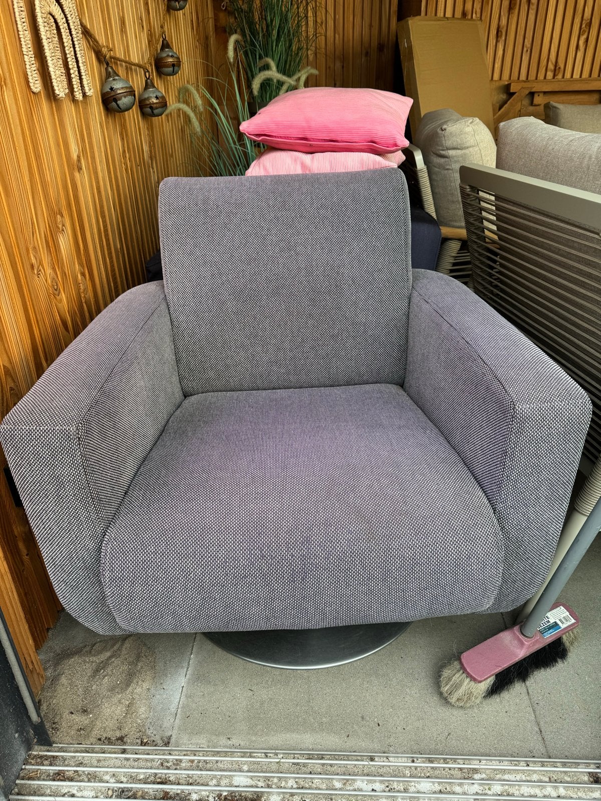 2x Comfortabele grijze draaifauteuil, Ophalen, Gebruikt, Twee, Draaistoel