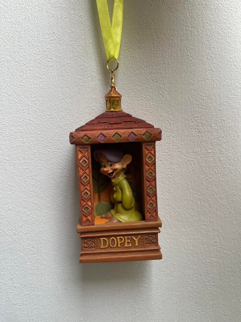 Disney Dopey sneeuwwitje ornament, Verzamelen, Disney, Ophalen of Verzenden, Sneeuwwitje of Doornroosje, Nieuw, Beeldje of Figuurtje