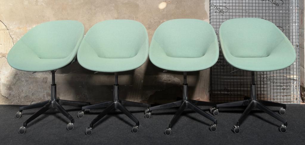 Artifort design model Beso met armen, Huis en Inrichting, Stoelen, Ophalen, Overige kleuren, Overige materialen, Zo goed als nieuw