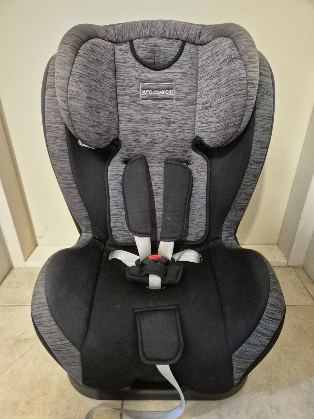 Autostoel Novi Baby Auto Comfort (9-36 kg), Kinderen en Baby's, Autostoeltjes, Verstelbare rugleuning, Ophalen, Overige merken