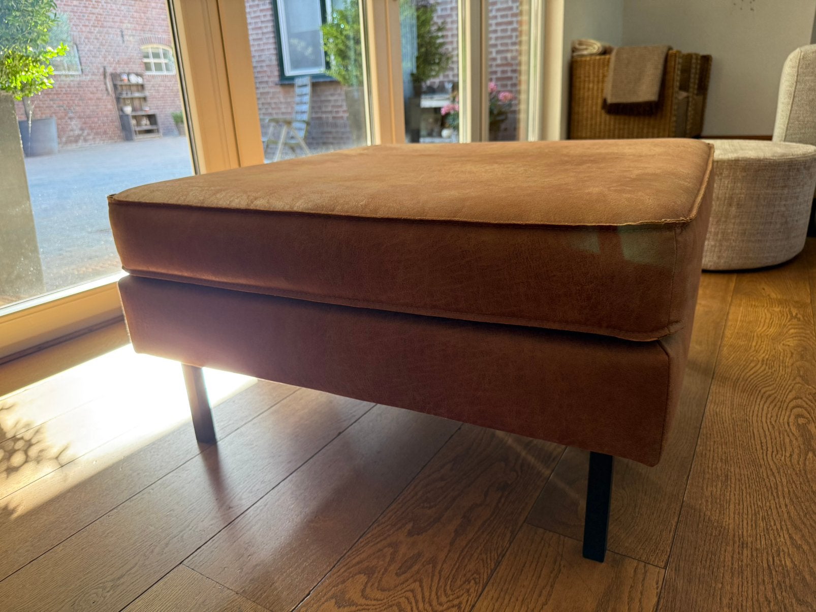 Hocker 80x 80  42 cm hoog, Ophalen, Overige materialen, 50 tot 100 cm, Vierkant