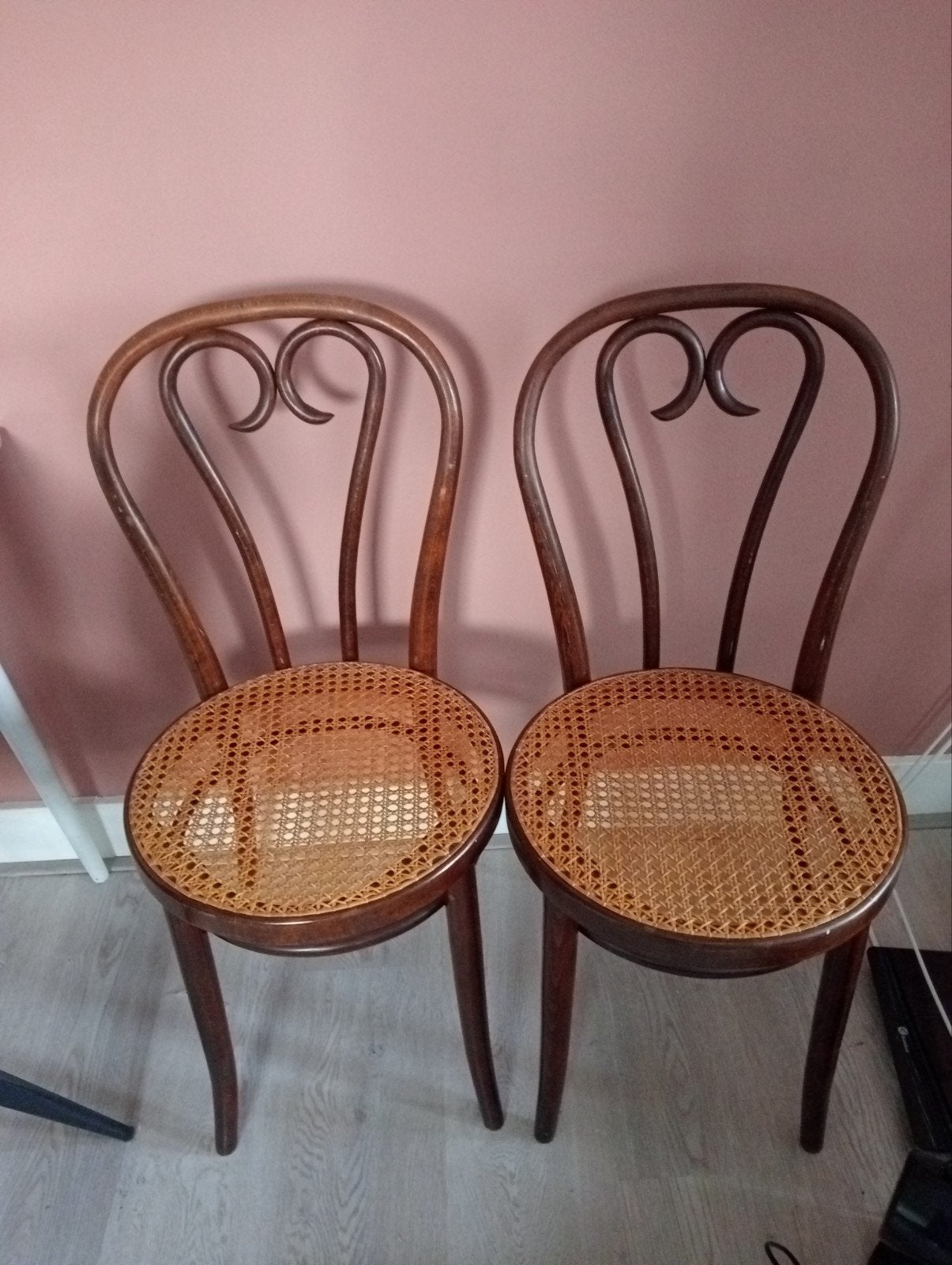 Set van 2 Thonet stoelen met rotan zitting, Ophalen