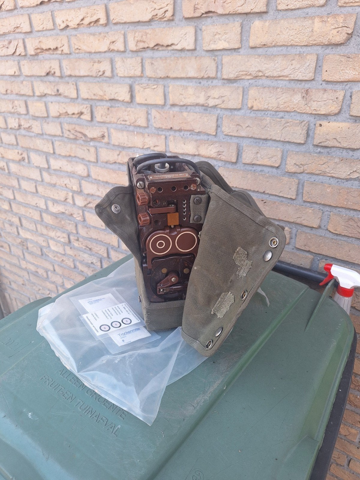 Dutch Army Field ​Telephone, Model TA-3017 N40B17, Dutch Army Field ​Telephone, Model TA-3017 N40B17, Nieuw, Bakeliet, ​Telephone, Model TA-3017 N40B17