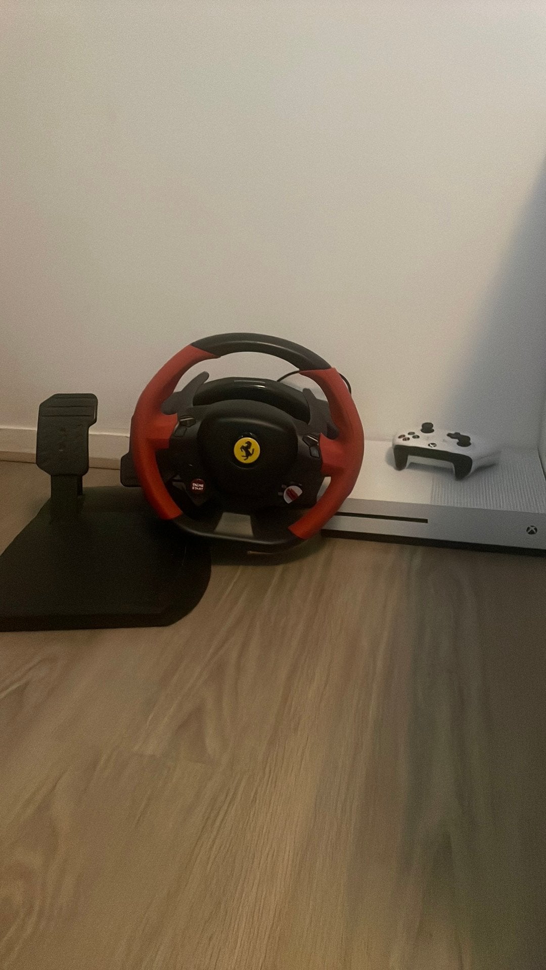 Xbox one met stuur en gaspedalen, Xbox One, Ophalen of Verzenden, Met 1 controller, Met games
