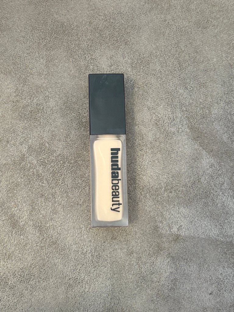 Huda beauty faux filter concealer, Ogen, Beige, Nieuw, Ophalen of Verzenden