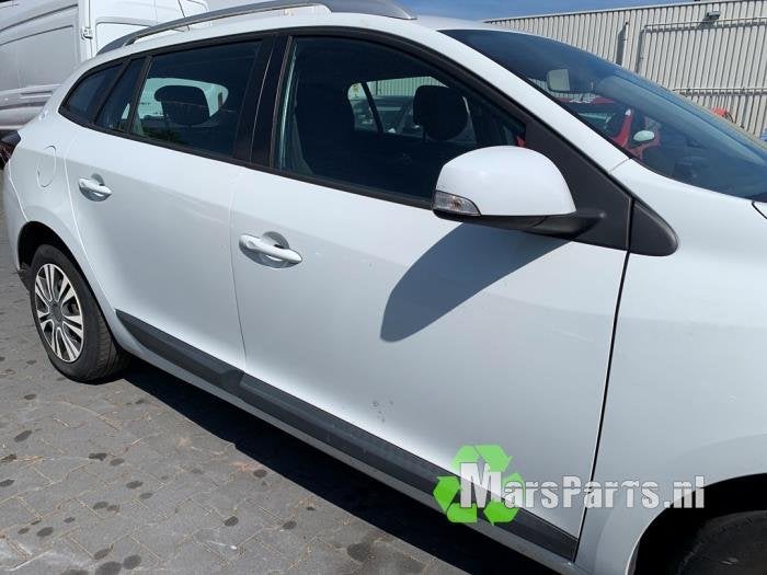 Portier 4Deurs rechts-voor van een Renault Megane (OV369), Gebruikt, -, -, Ophalen of Verzenden